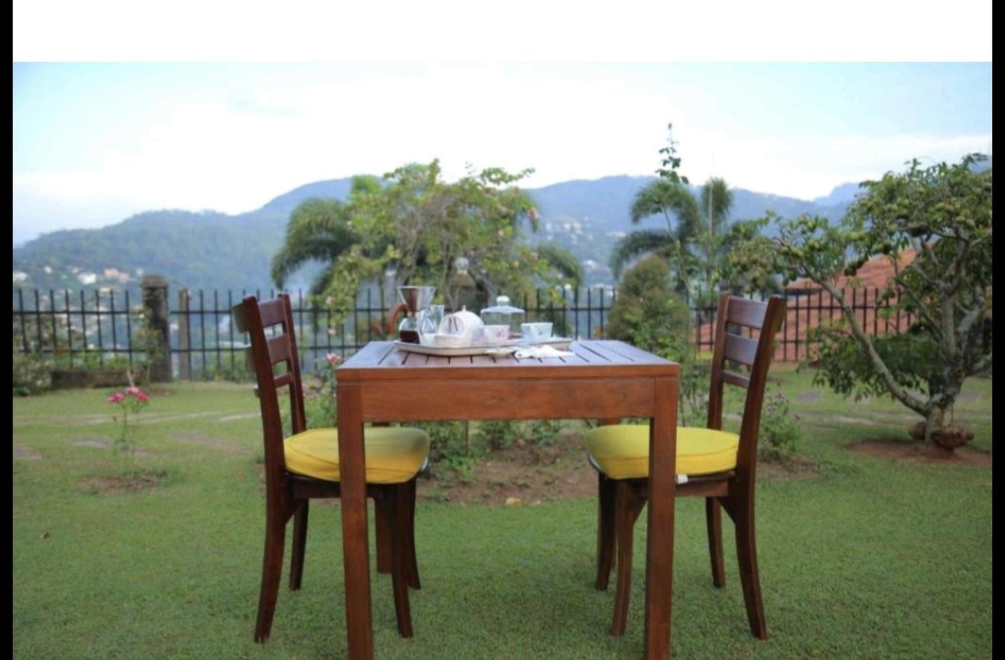 The Views Kandy - 360 Mountain View Esterno foto