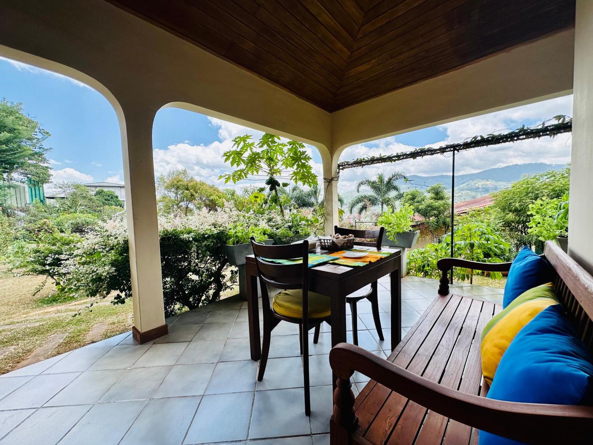 The Views Kandy - 360 Mountain View Esterno foto
