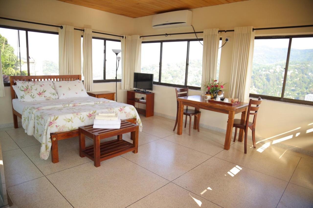 The Views Kandy - 360 Mountain View Esterno foto